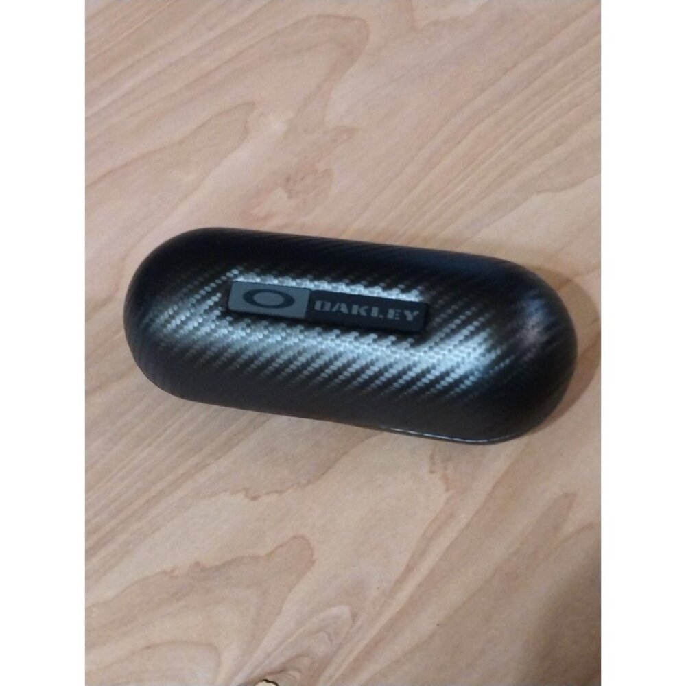Oakley Carbon Fiber Sunglasses Hard Case Black Durable Protective Design